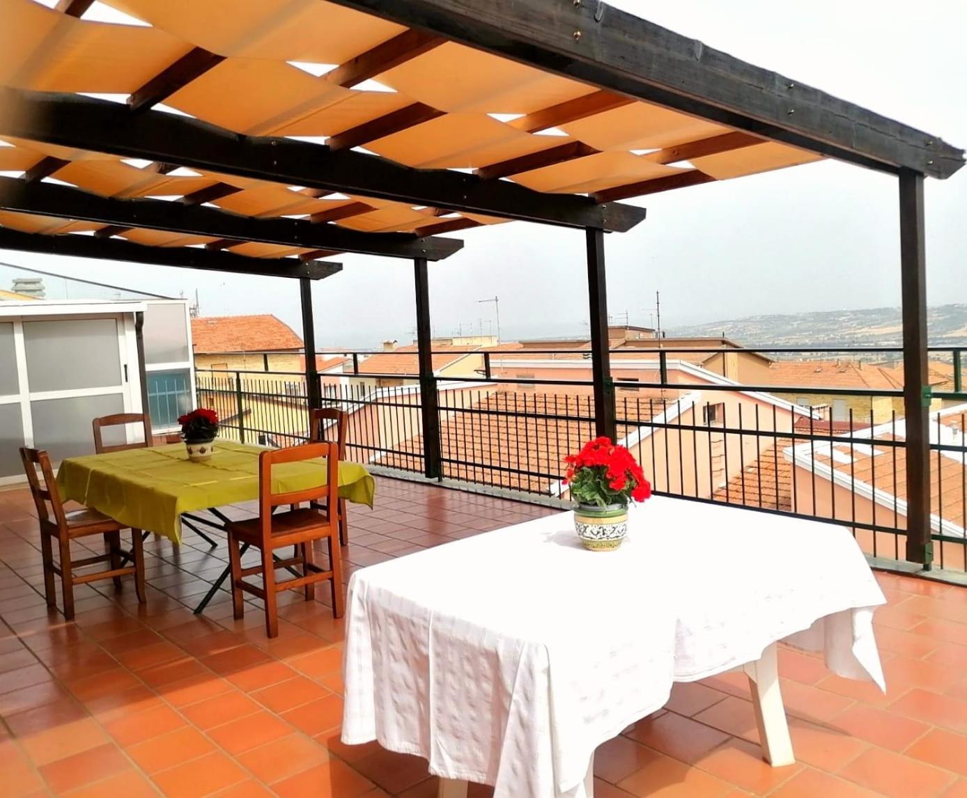 Apartament La Casa Di Athena Recanati Zewnętrze zdjęcie